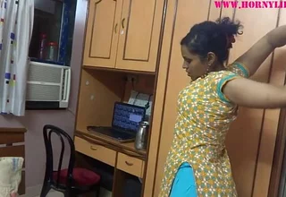 Indian Amateur cfnm Babes Lily Sex